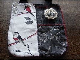 Patchwork fabric shopping bag with detachable corsage